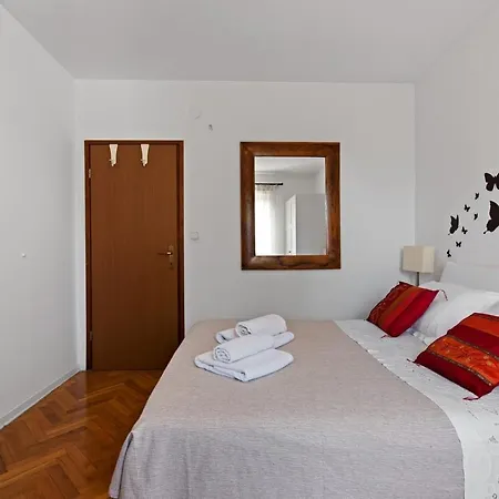 Apartament Impreza Vabriga *