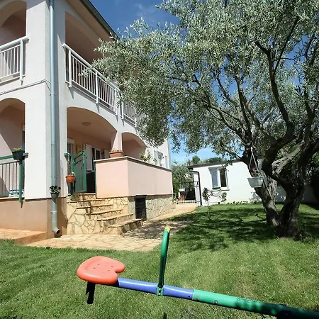 Apartament Impreza Vabriga *